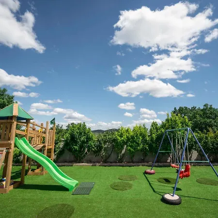 Nyaraló Julija By Interhome