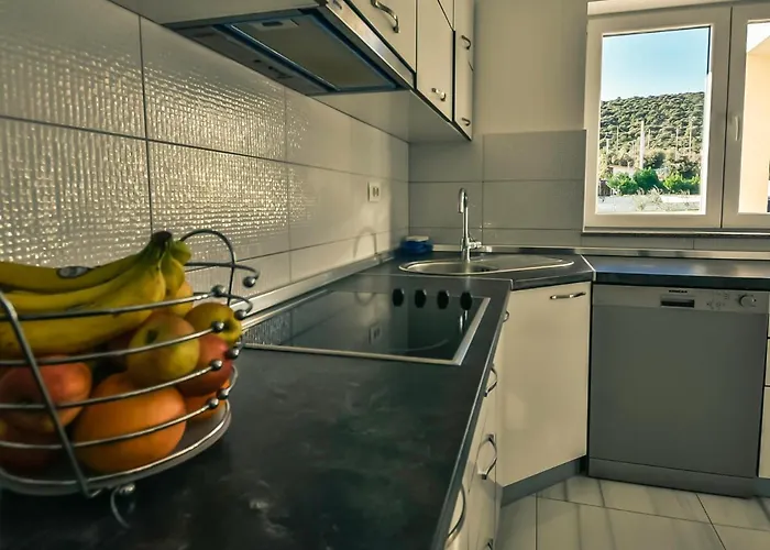 Feriehus Julija By Interhome *