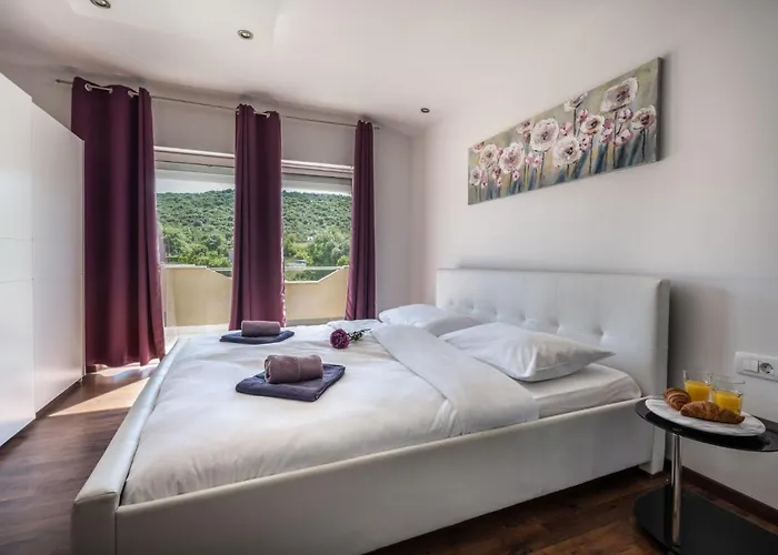 Julija By Interhome Feriehus